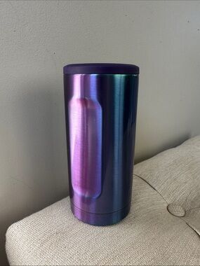 Brumate Hopsulator Slim Can Cooler